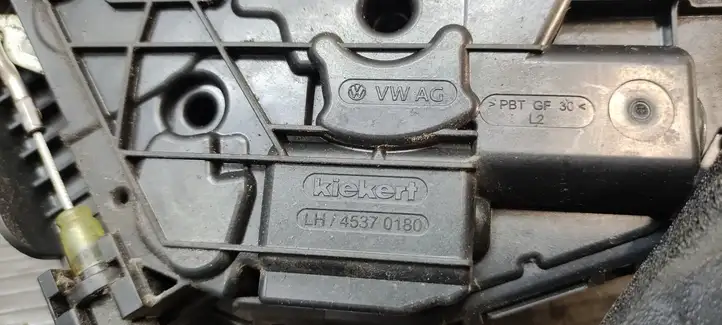 Volkswagen Golf VII (2013 - 2019) 5TA839015D Замок задней двери — фото 2