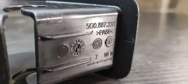 Volkswagen Golf VII (2013 - 2019) 5G0887233 Заглушка ISOFIX — фото 3