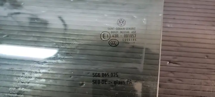Volkswagen Golf VII (2013 - 2019) 43R001057 Стекло задней двери — фото 2