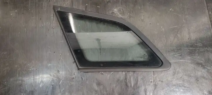 Hyundai i30 (2012 - 2015) 43R000083 Заднее боковое стекло — фото 1