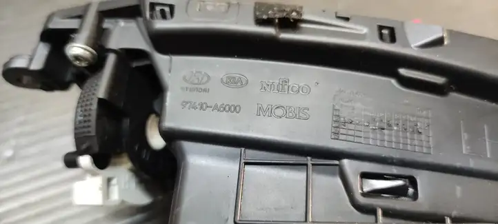 Hyundai i30 (2012 - 2015) 97410A6000 Боковой воздушный дефлектор — фото 2