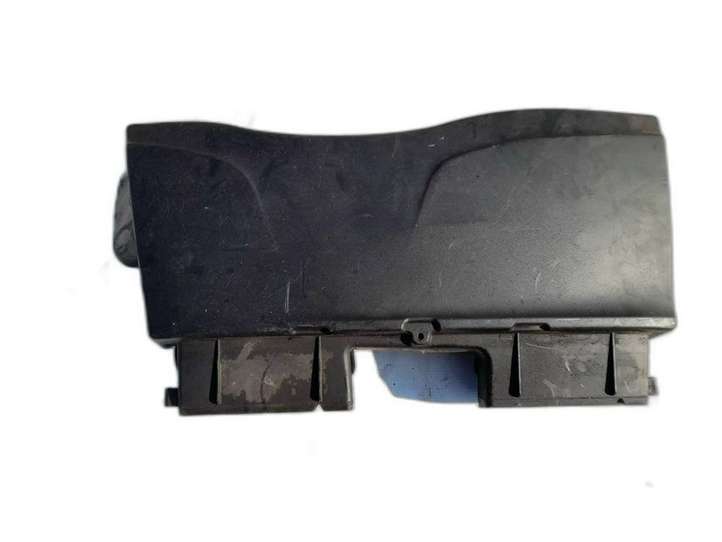 BMW 3 E90 E91 (2005 - 2012)  13717798772 Деталь (детали) канала забора воздуха