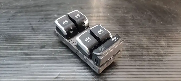 Audi A5 8T 8F (2011 - 2016) 8K0959851F Кнопка стеклоподъемников — фото 1