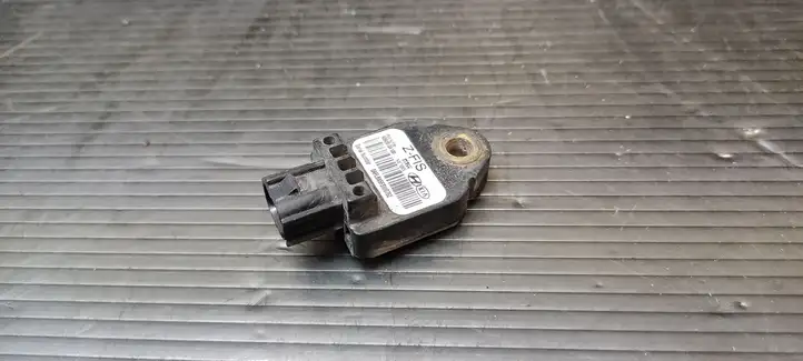 Kia Ceed (2010 - 2012) 959200A100 Датчик удара SRS — фото 3