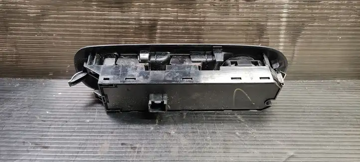 Ford Mondeo MK IV (2007 - 2014) 7S7T14A132 Блок кнопок стеклоподъемников — фото 3