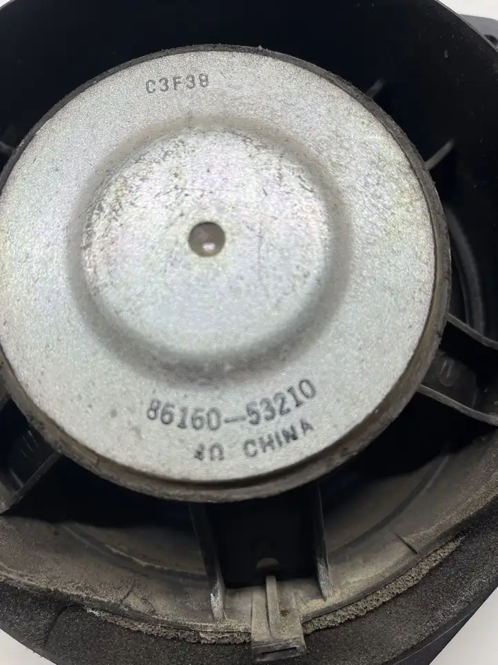 Lexus IS 220D-250-350 (2005 - 2010) 8616053210 Динамики задних дверей — фото 3