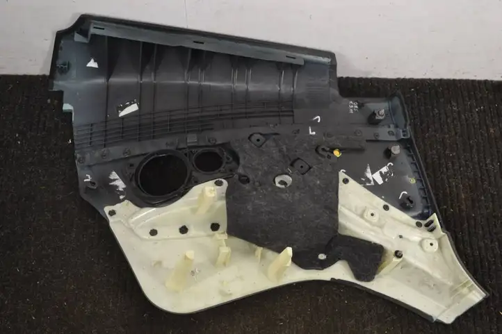 BMW 6 F12 F13 (2010 - 2018) 7286027 Обшивка задней двери — фото 6