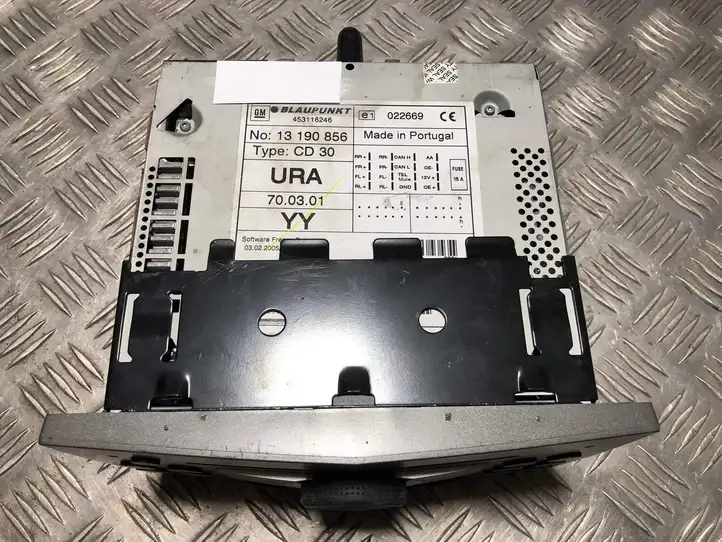 Opel Meriva A (2002 - 2006) 13190856 Магнитола / мультимедийная система — фото 6