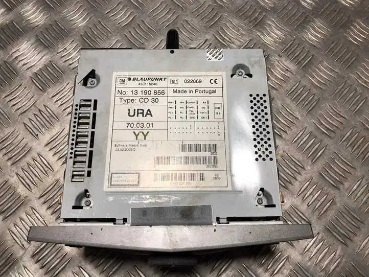 Opel Meriva A (2002 - 2006) 13190856 Магнитола / мультимедийная система — фото 9