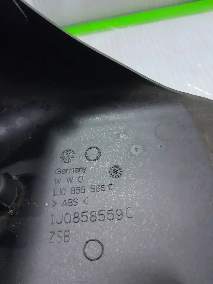 Volkswagen Golf IV (1998 - 2005) 1J0858566C Обшивка рулевой колонки — фото 2