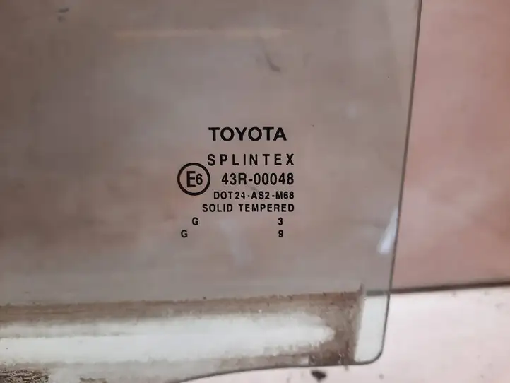 Toyota Avensis T250 (2006 - 2009) 43R00048 Стекло задней двери — фото 2