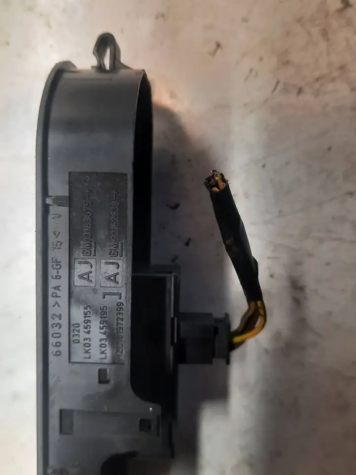 Opel Astra H (2004 - 2009) 93162638 Кнопка стеклоподъемников — фото 3