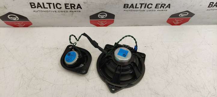 BMW 5 F10 F11 (2009 - 2016)  9169689 Громкоговоритель в панели