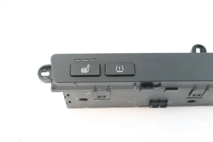 BMW M6 E63/E64 (2004 - 2010) 9155325 Включатель обогрева — фото 3