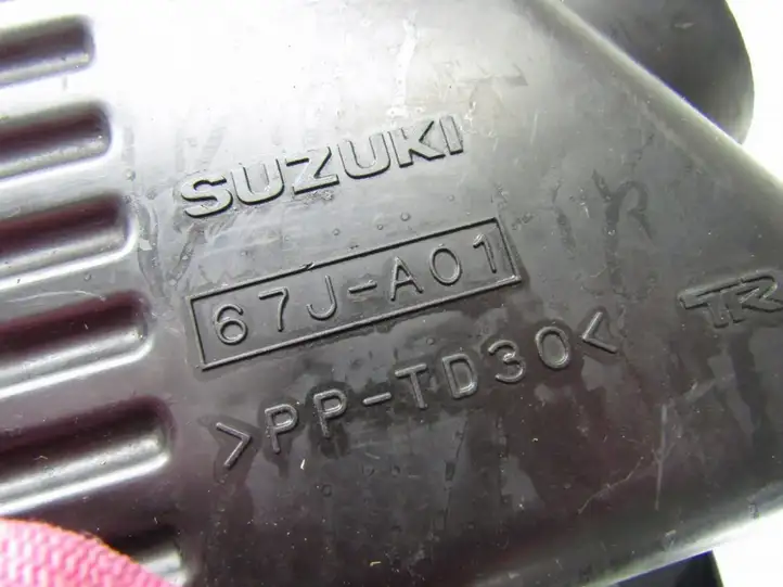 Suzuki Grand Vitara II (2005 - 2008) Корпус воздушного фильтра — фото 1