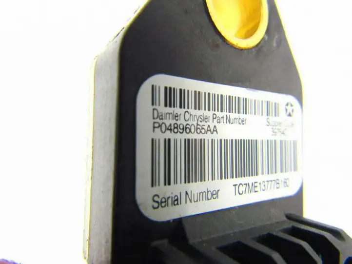 Jeep Patriot (2006 - 2016) Датчик удара SRS — фото 3