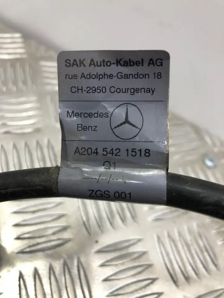 Mercedes-Benz E W212 (2009 - 2016) A2045421518 Минусовой провод аккумулятора — фото 3
