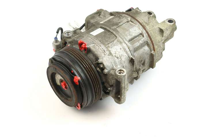 BMW X5M E70 (2010 - 2013)  9154072 Компрессор (насос) кондиционера воздуха