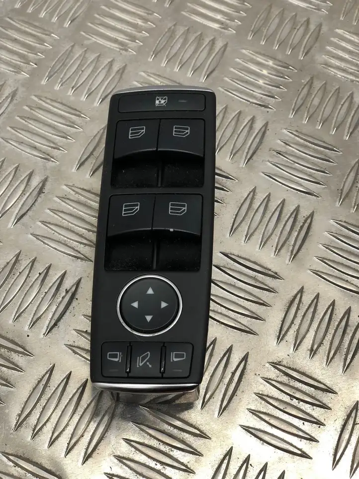Mercedes-Benz C W204 (2007 - 2014) A2049055402 Блок кнопок стеклоподъемников — фото 8