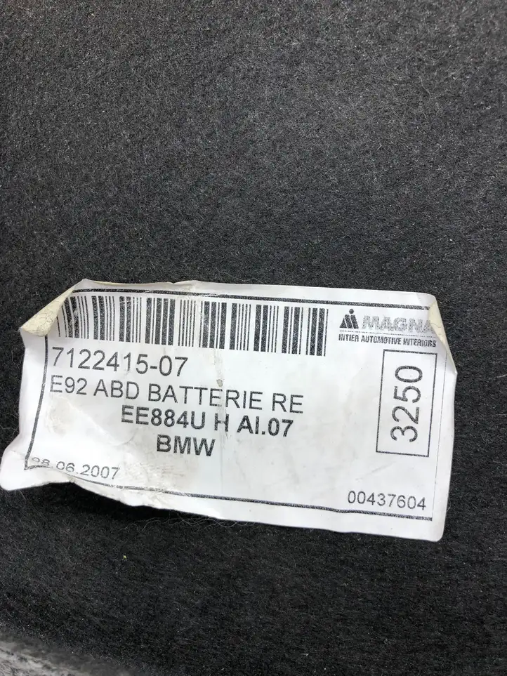 BMW 3 E92 E93 (2005 - 2014) 7122415 Ящик для хранения в багажнике — фото 2