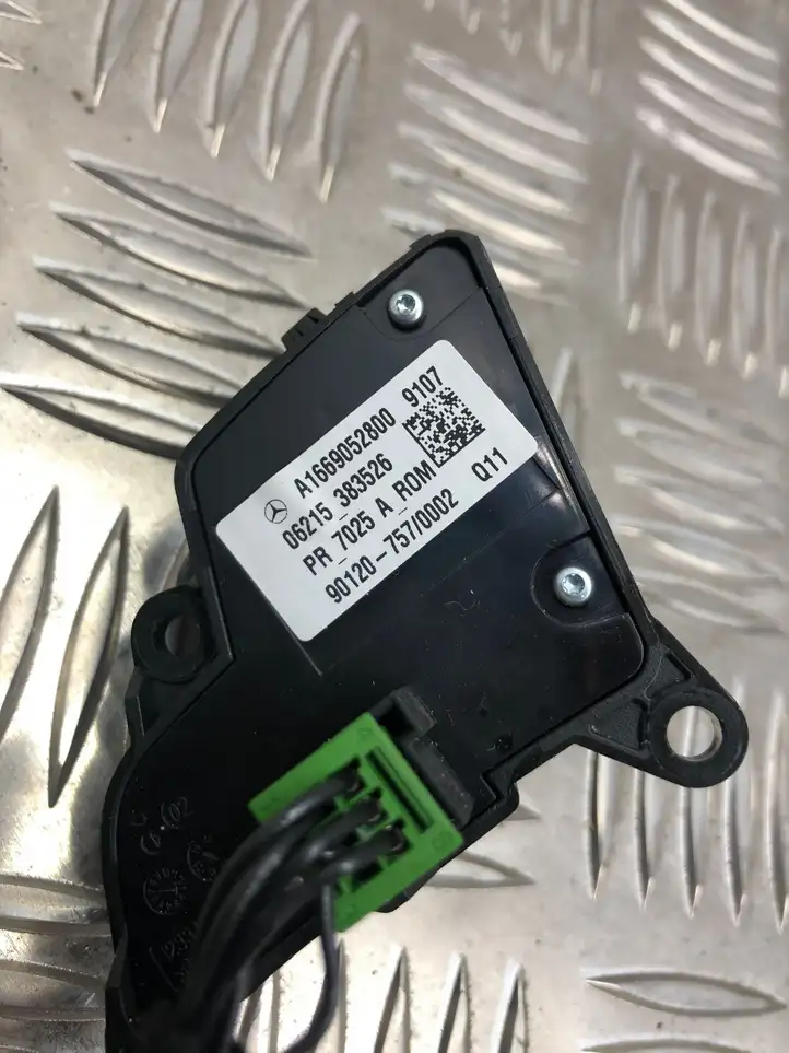 Mercedes-Benz ML W166 (2012 - 2017) A1669052900 Кнопки на рулевом колесе — фото 9
