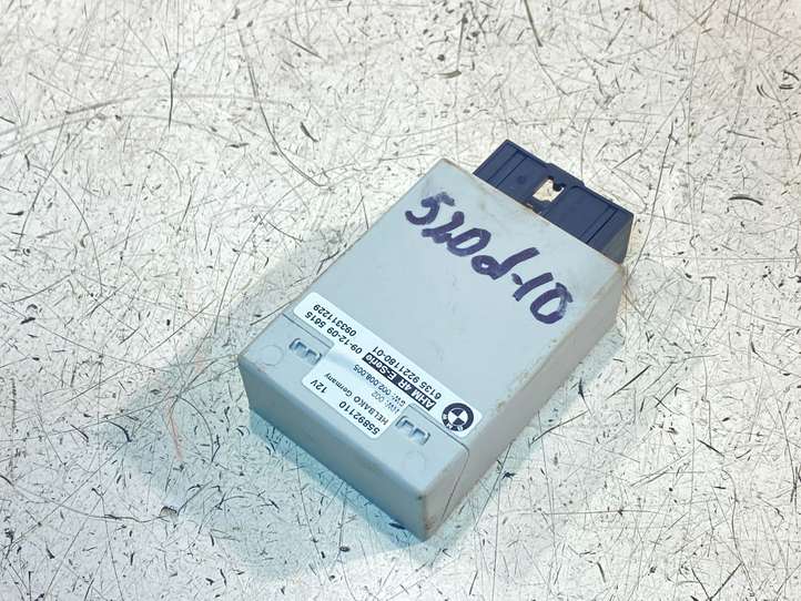 BMW 5 E60 E61 (2004 - 2010)  6135922118001 Блок управления крюка для прицепа