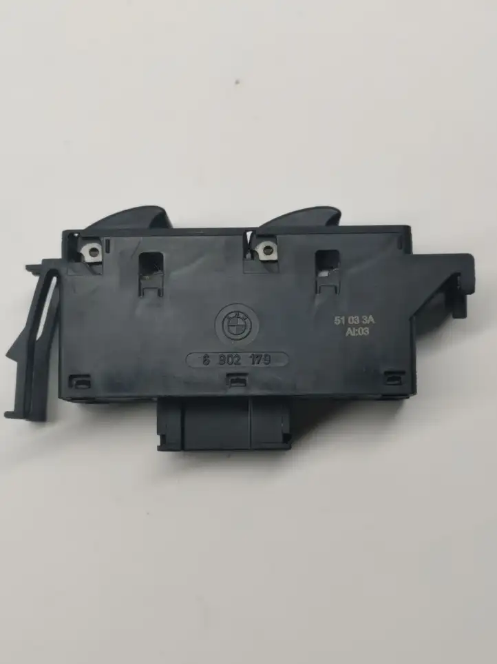 BMW 3 E46 (1998 - 2005) 6902179 Кнопка стеклоподъемников — фото 3