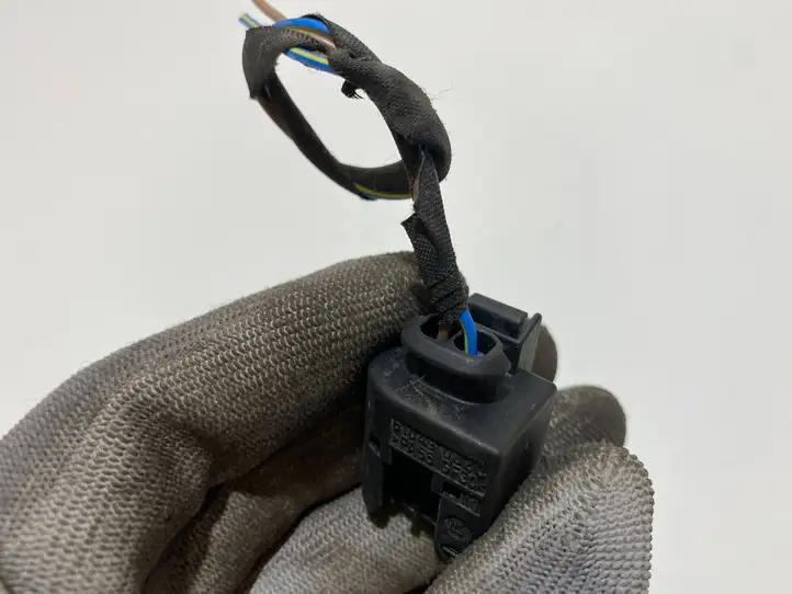 BMW 5 E60 E61 (2004 - 2010) 7508152 Прочая электропроводка — фото 3