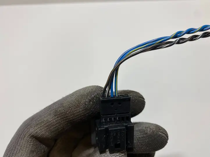 BMW 5 E60 E61 (2004 - 2010) 6989286 Прочая электропроводка — фото 3