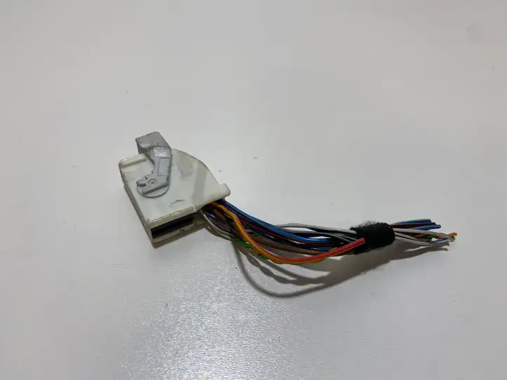 BMW 5 E60 E61 (2004 - 2010) 6913632 Прочая электропроводка — фото 2