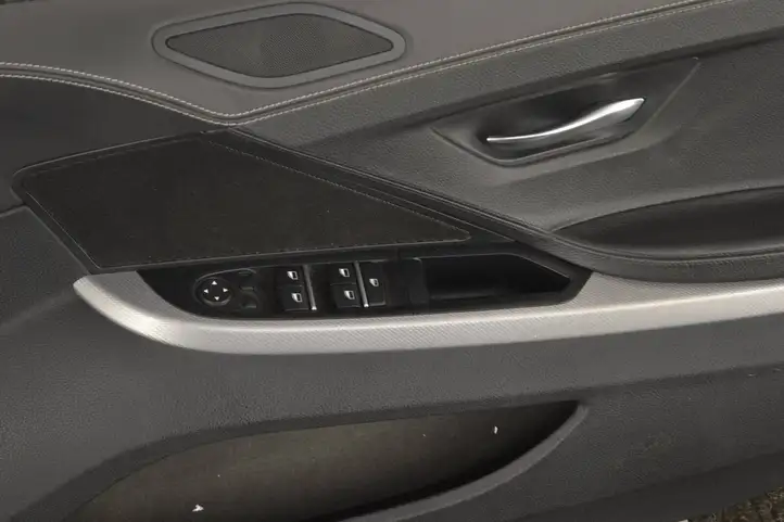 BMW 6 F06 Gran coupe (2012 - 2018) Обшивка передней двери — фото 1
