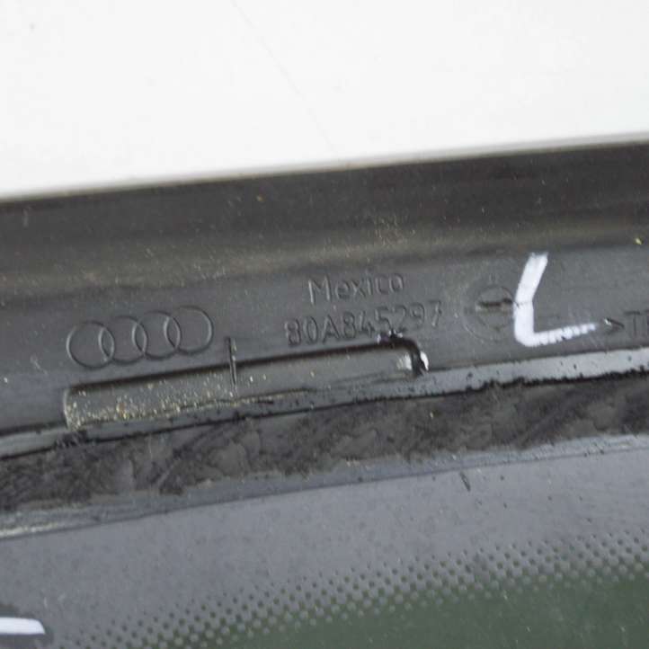 Audi Q5 (2017 - )  80A845297 Заднее боковое стекло кузова