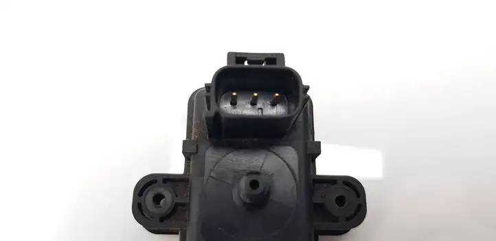Ford Focus (1998 - 2004) 2L1A9F479AA Датчик давления воздуха впуска — фото 2