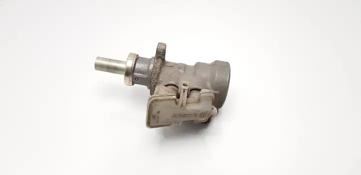 Ford Focus (1998 - 2004) 21030399 Главный тормозной цилиндр — фото 3