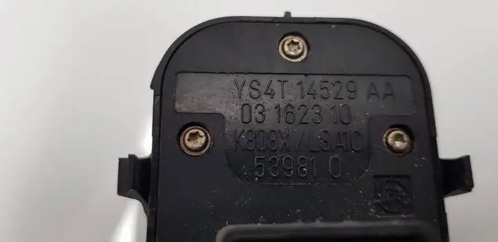 Ford Focus (1998 - 2004) YS4T14529AA Кнопка стеклоподъемников — фото 4