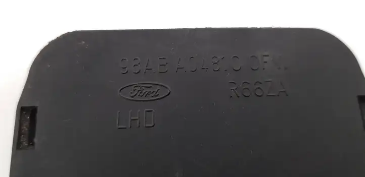 Ford Focus (1998 - 2004) 98ABA04810CFW Передняя пепельница — фото 3