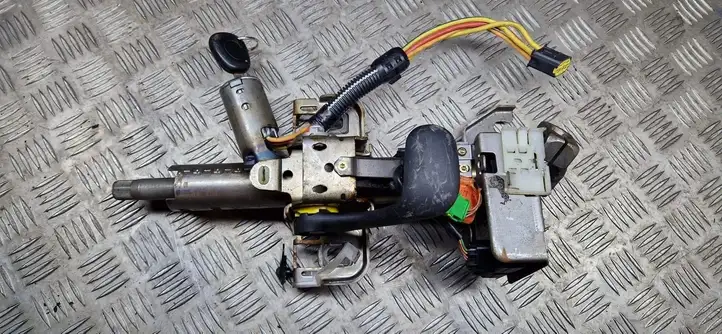 Renault Scenic I (1996 - 2003) 8200026737 Рулевой вал — фото 1