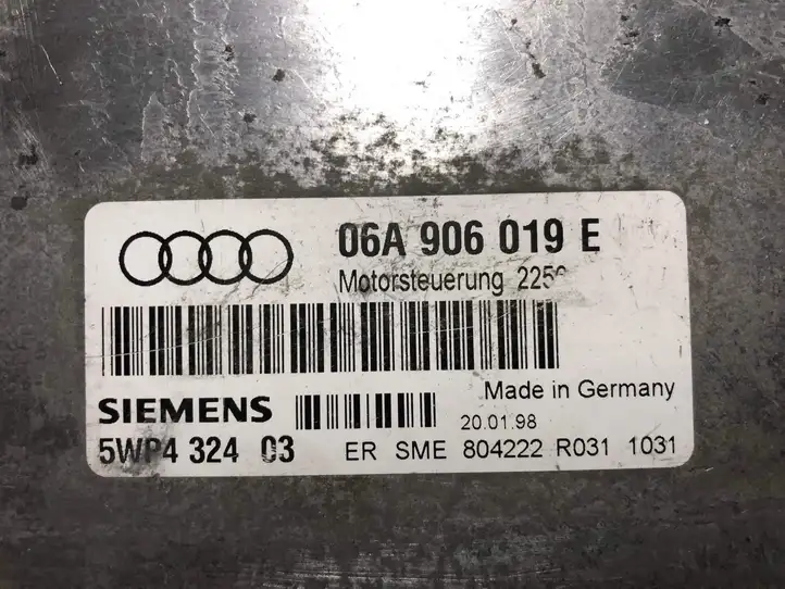 Audi A3/S3 8L (2000 - 2003) 06A906019E Блок управления двигателем (ЭБУ) — фото 2