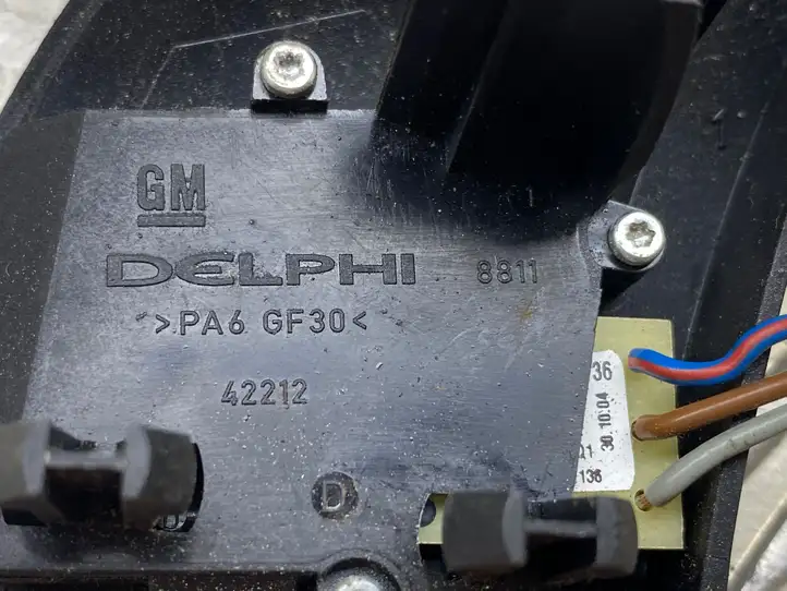Opel Vectra C (2002 - 2005) 88119804 Кнопки на рулевом колесе — фото 1