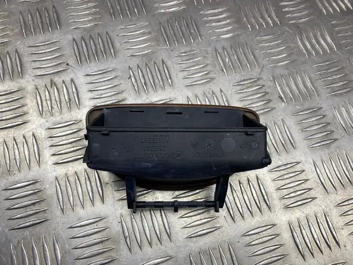 Citroen C5 (2001 - 2004) 9632609777 Передняя пепельница — фото 5