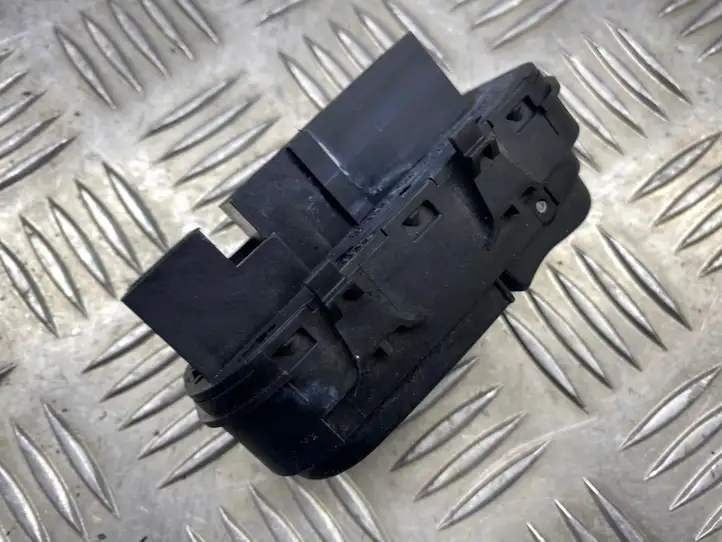 Ford Focus (1998 - 2004) 98AG14529AB Кнопка стеклоподъемников — фото 3