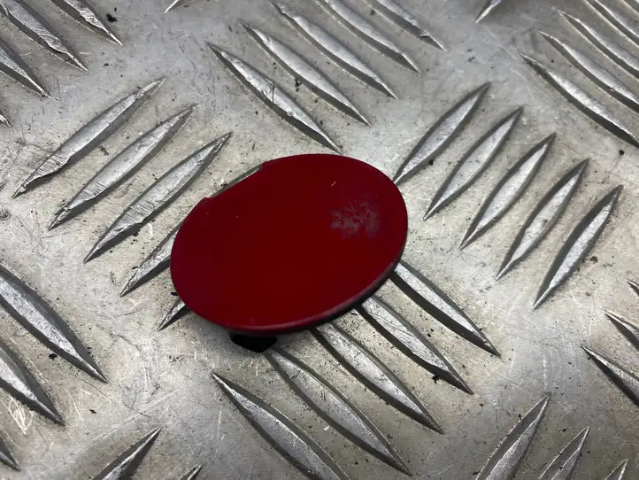 Honda Civic (2006 - 2011) Заглушка буксировочной петли бампера — фото 3