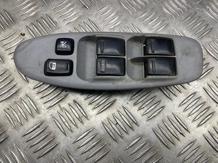 Nissan Almera N16 (2000 - 2010) 80961BU400 Блок кнопок стеклоподъемников — фото 1
