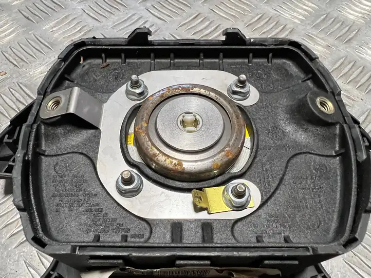 Citroen Xsara Picasso (1999 - 2012) 96435734ZL Подушка безопасности руля — фото 3