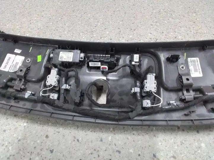 Chevrolet Camaro (2018 - ) W490002010D Отделка консоли освещения — фото 5