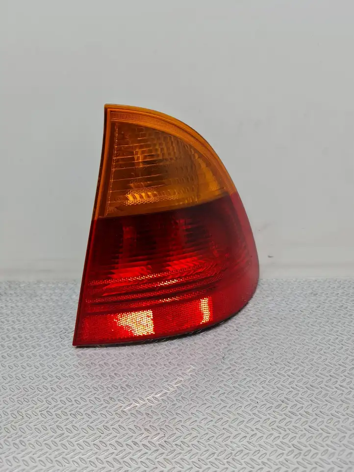 BMW 3 E46 (1998 - 2005) 63216905628 Задний фонарь в кузове — фото 1