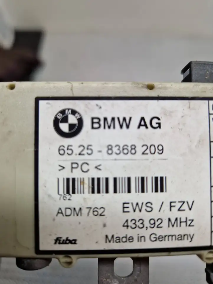 BMW 3 E46 (1998 - 2005) 65258368209 Блок управления антеннами — фото 2