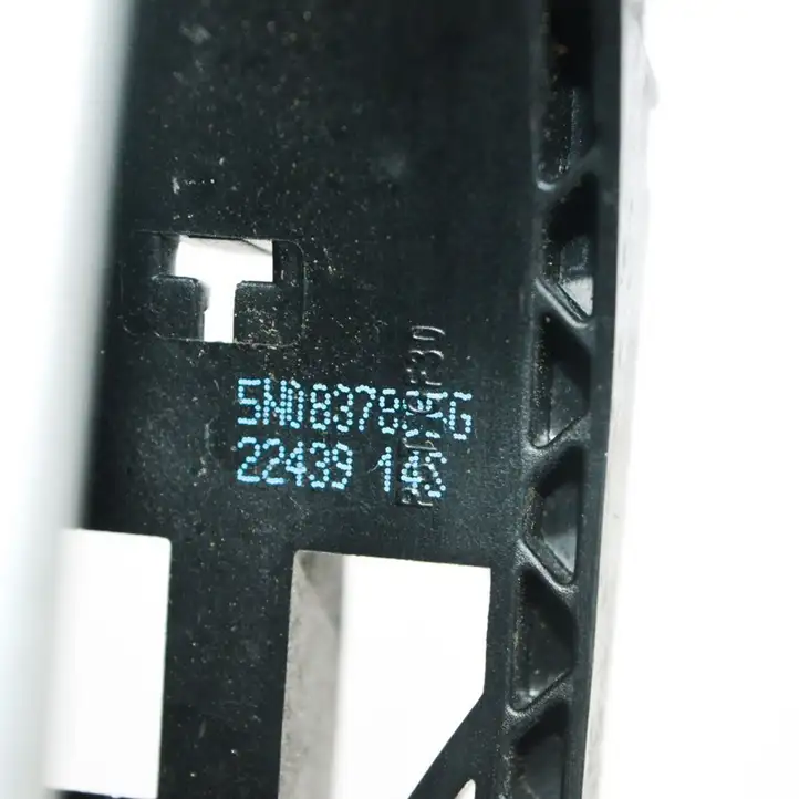 Skoda Yeti (5L) (2009 - 2012) 5N0837885G Наружная ручка двери — фото 5
