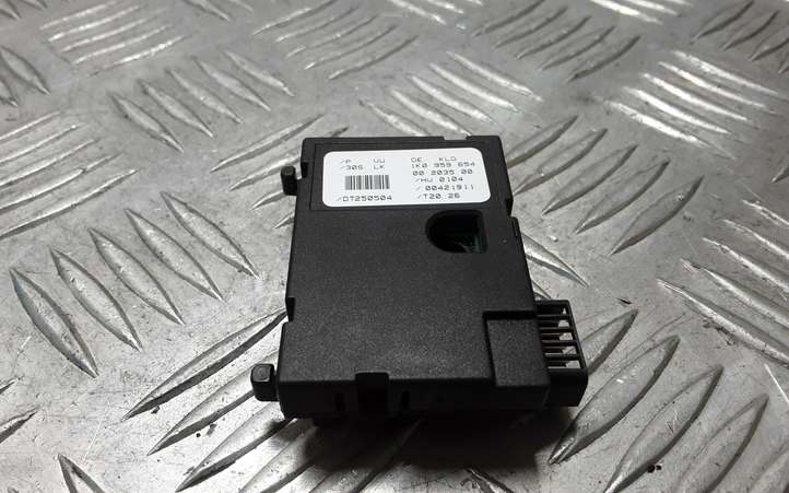 Seat Altea (2004 - 2009)  1K0959654 Датчик положения (угла) руля