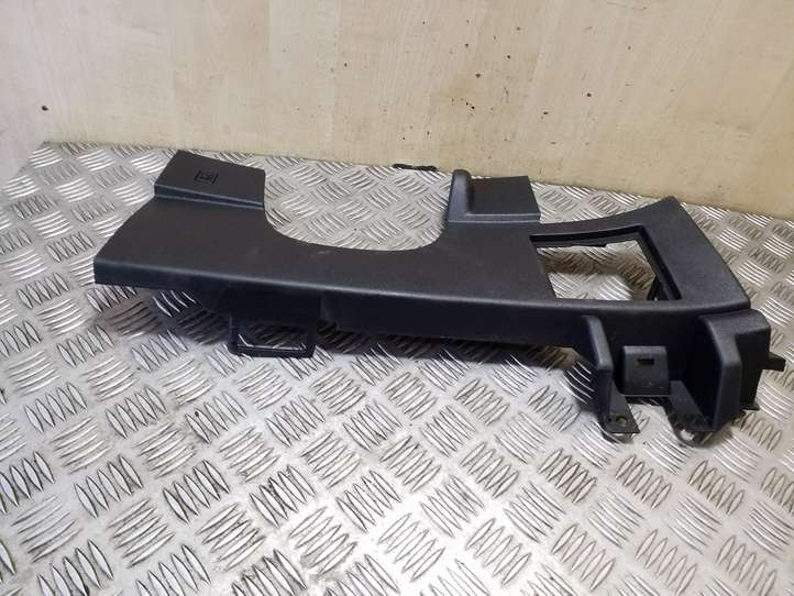 Nissan Qashqai (2010 - 2013)  68106D000 Другая деталь панели